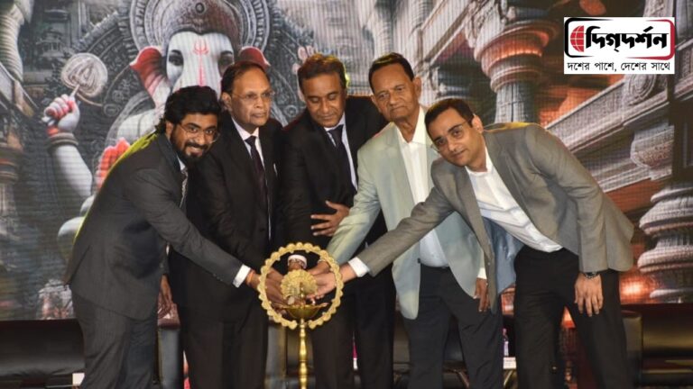 গতি আর মজবুতের মেলবন্ধনে স্কুটারের জগতে বিপ্লব আনল রাফ্ট কসমিক ইভি