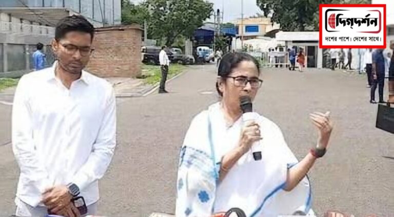 চোখে আঙুল দাদা থিওরি,মমতার চালে বাজিমাত মহাজোট , বিজেপি