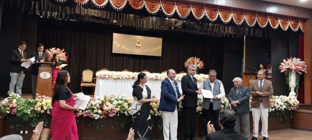 জমে থাকা মামলা নিষ্পত্তি করতে কলকাতা হাইকোর্টের মিডিয়েশন কমিটির পদক্ষেপ